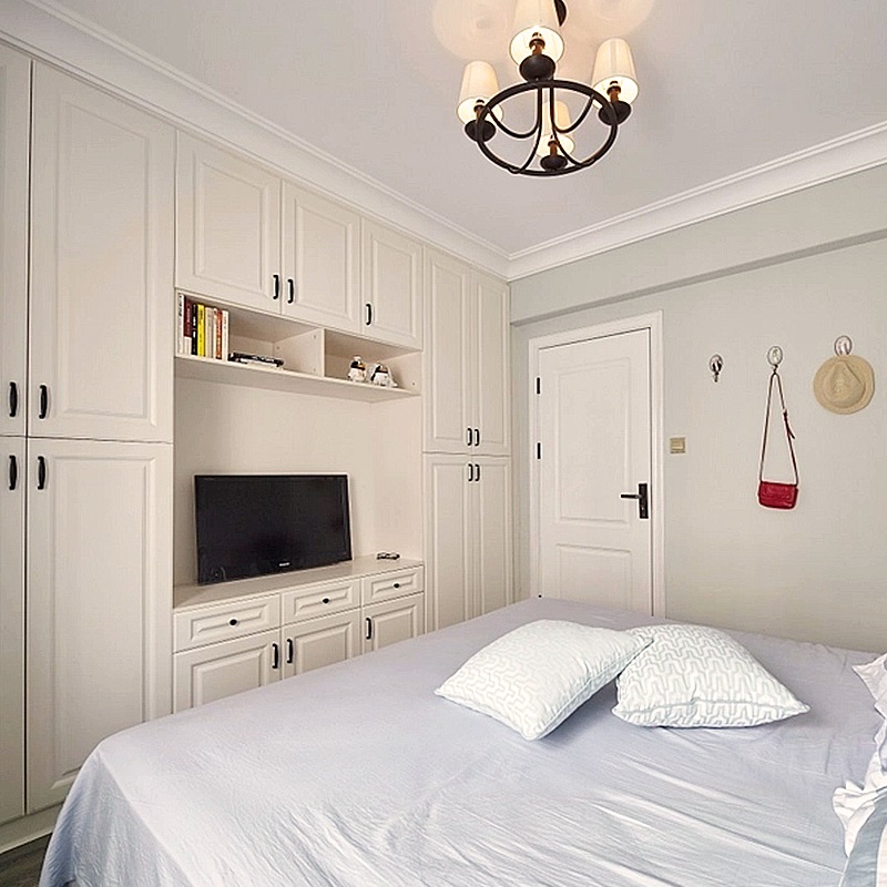Custom bedroom furniture white wooden solid wardrobe storage closet